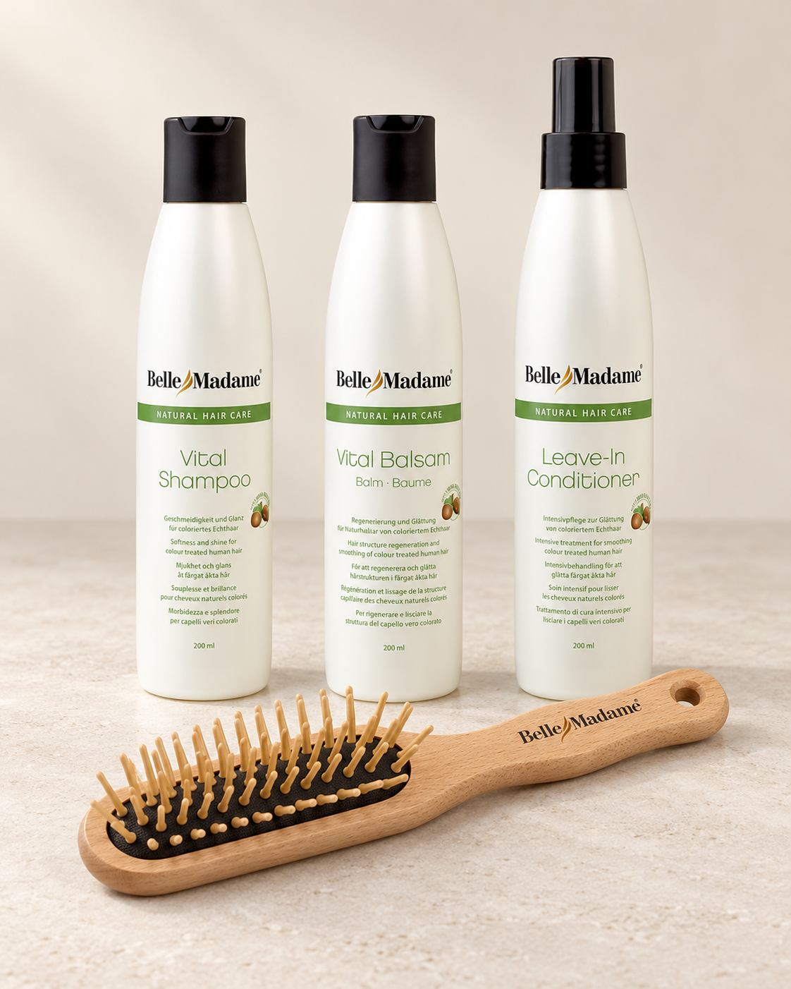 Kit capelli veri con Vital Shampoo, Vital Balsam, Leave-In Conditioner Belle Madame e spazzola in legno.